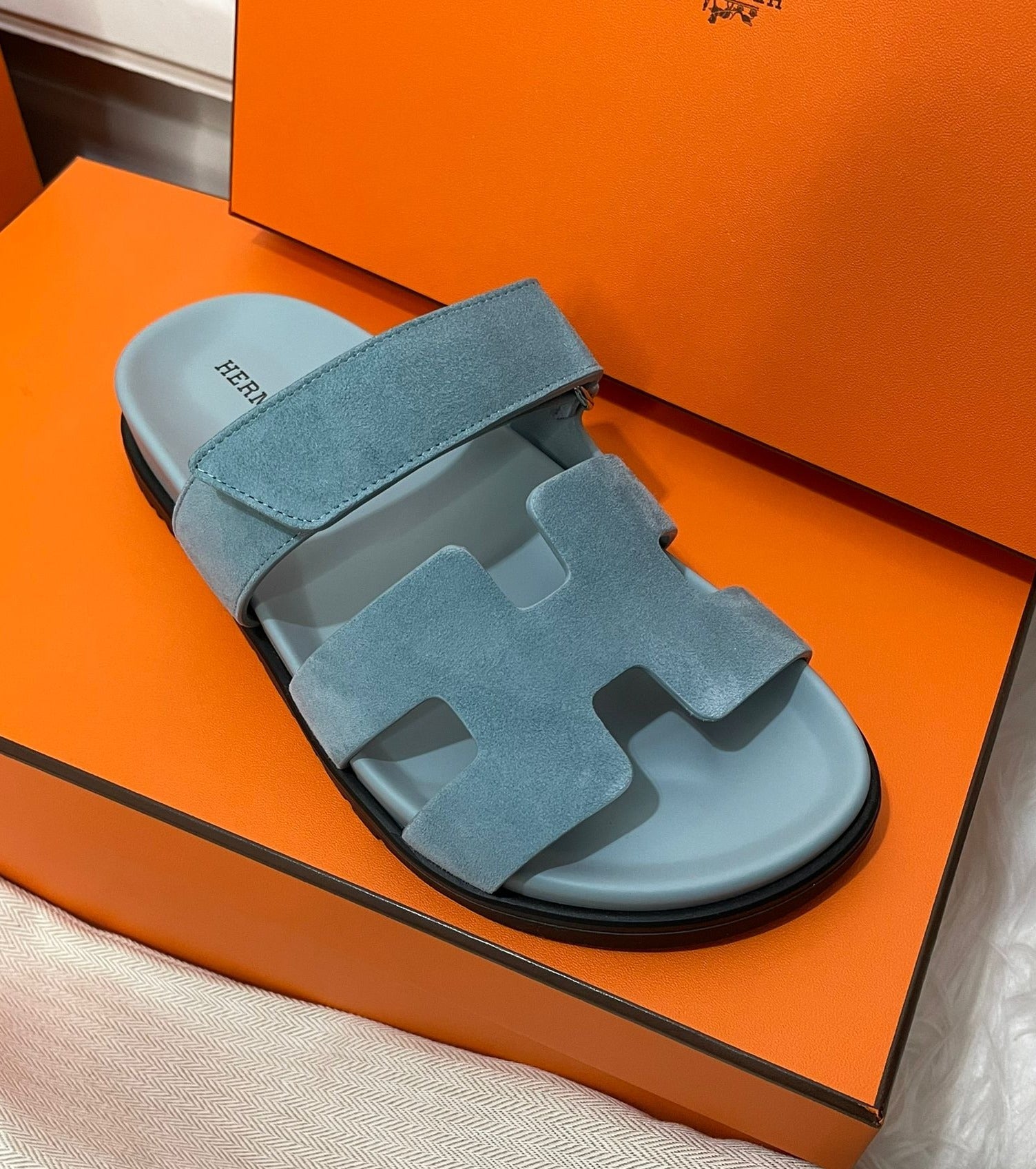 Hermès Chypre Sandals Suede (Vert D’eau)