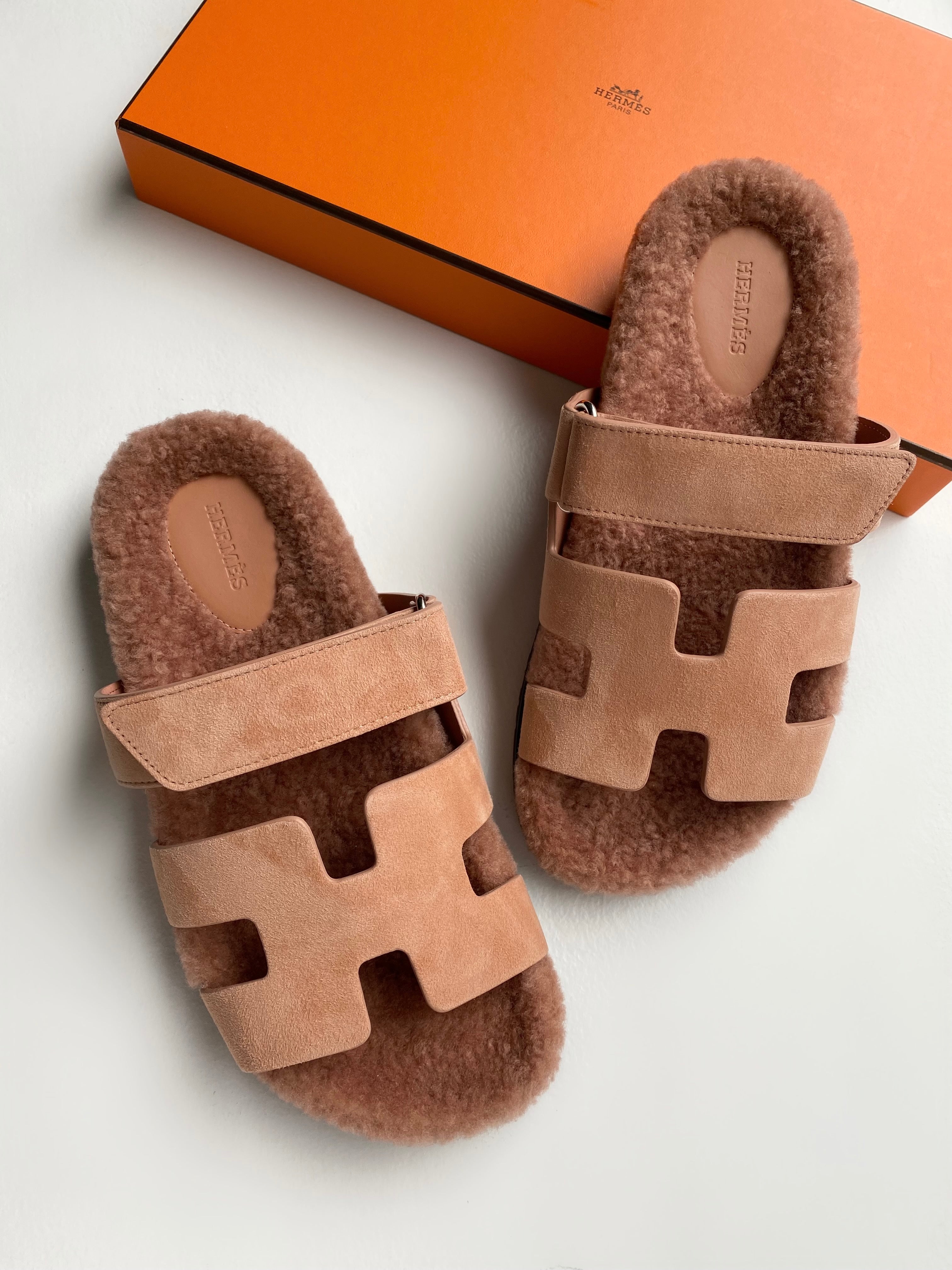 Hermès Chypre Shearling Sandals (Rose Aube)