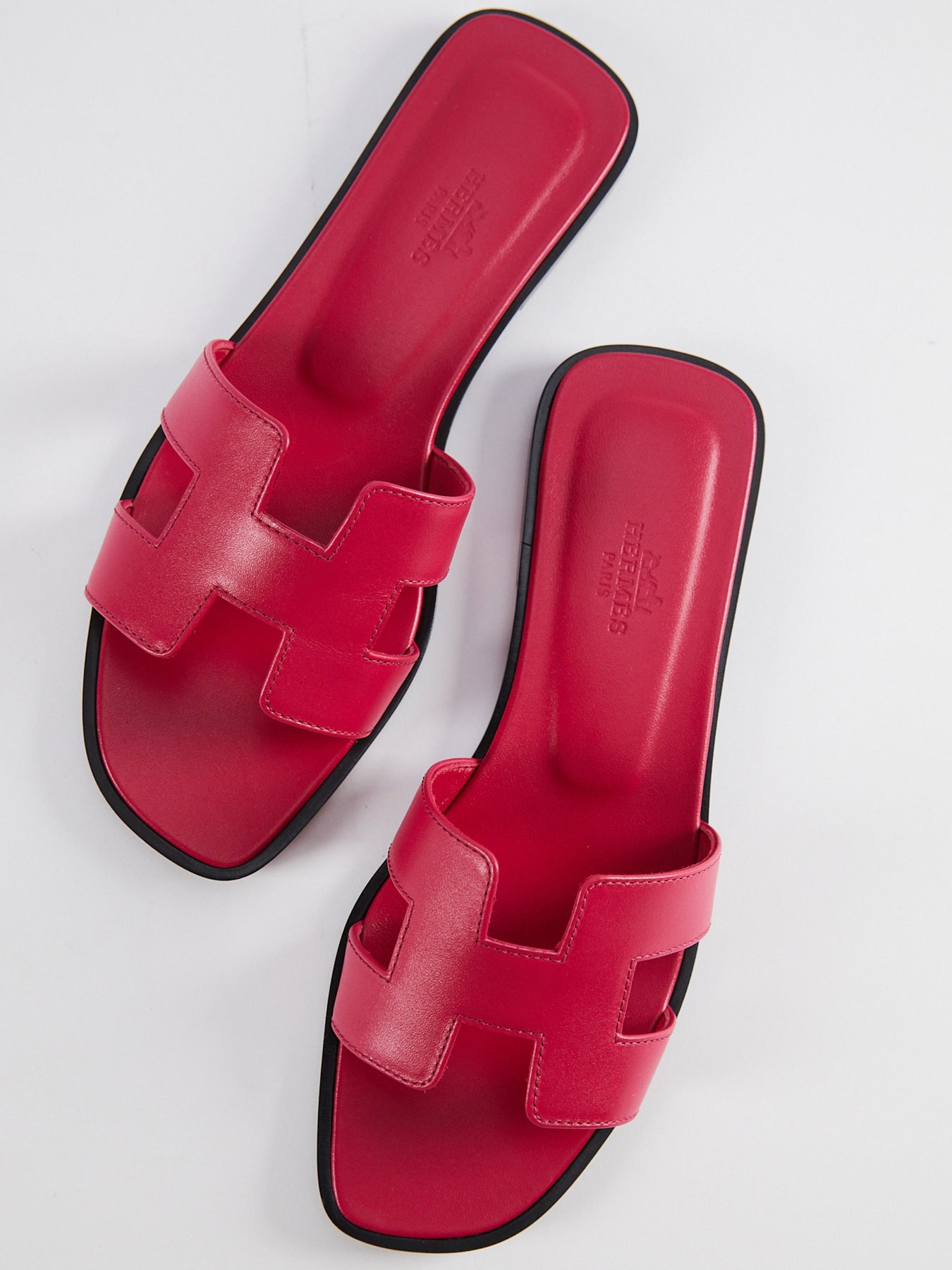 Hermès Oran Sandals (Rose Fuchsia)