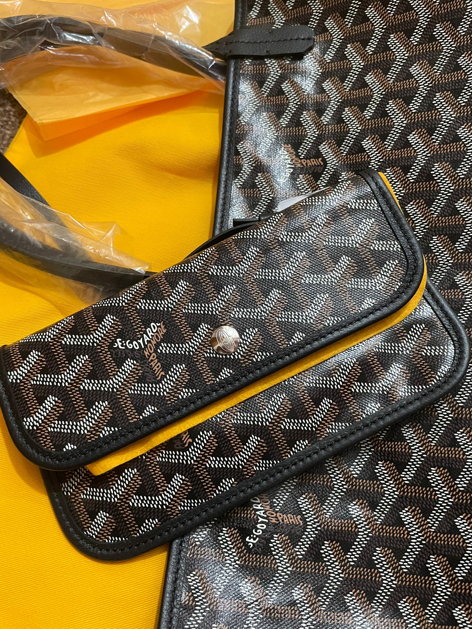 Goyard St Louis PM Tote Bag (Black)