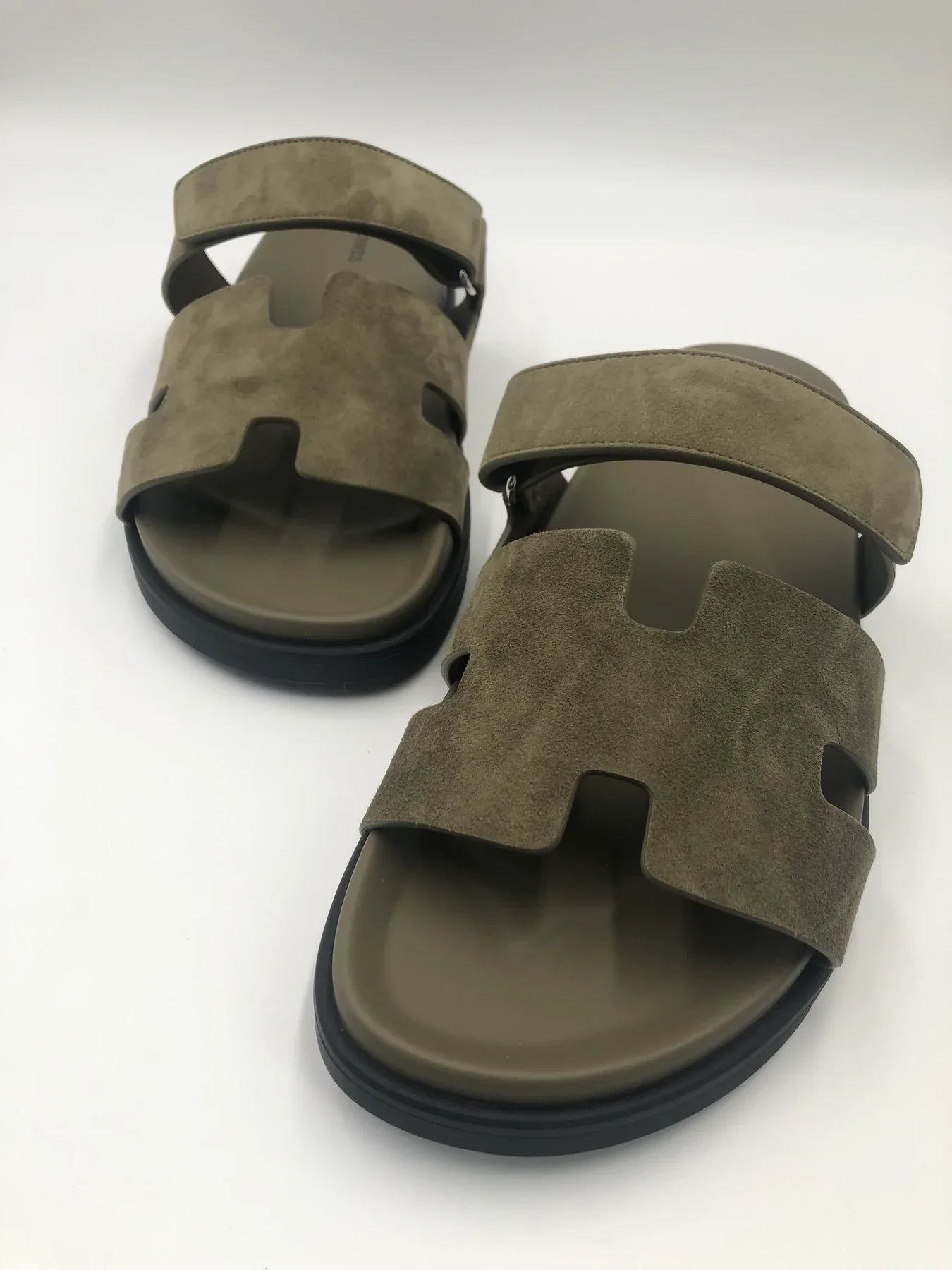 Hermès Chypre Sandals Khaki (Vert Toundra)