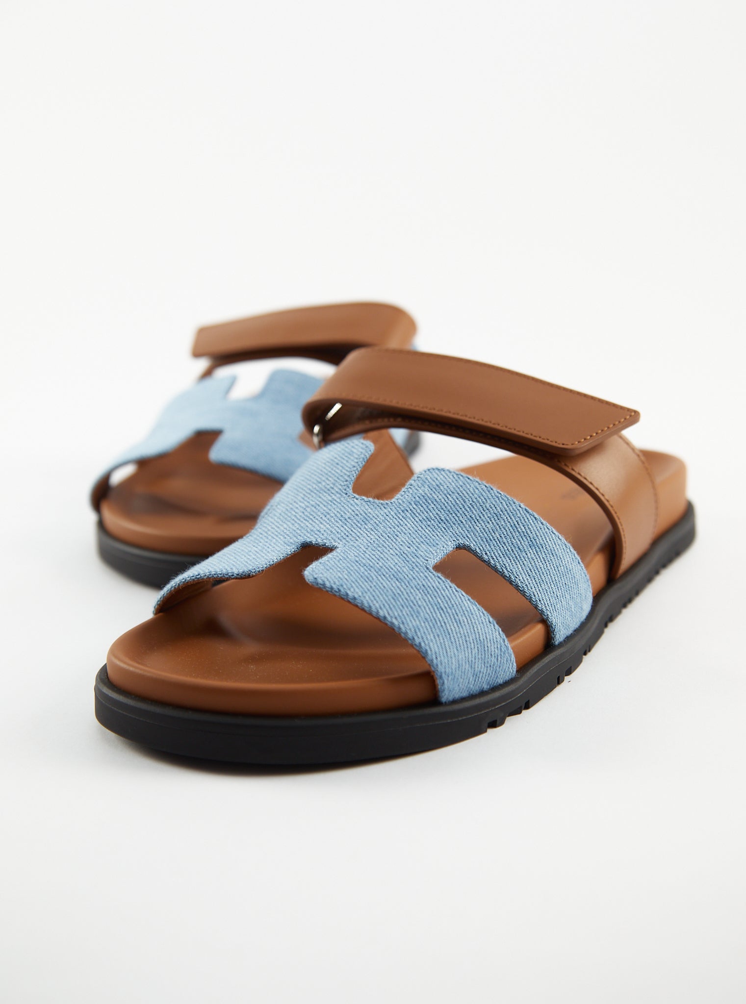 Hermès Chypre Sandals Denim (Bleu Clair / Naturel)